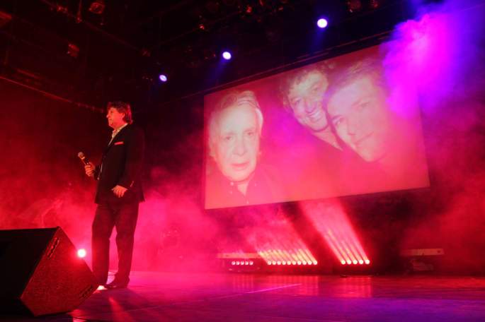 received_720543711453051